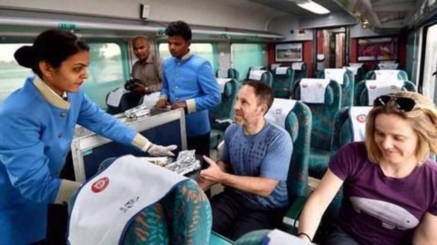 From Delhi: Taj Mahal & Agra City Tour By Gatiman Train - Key points to know before booking