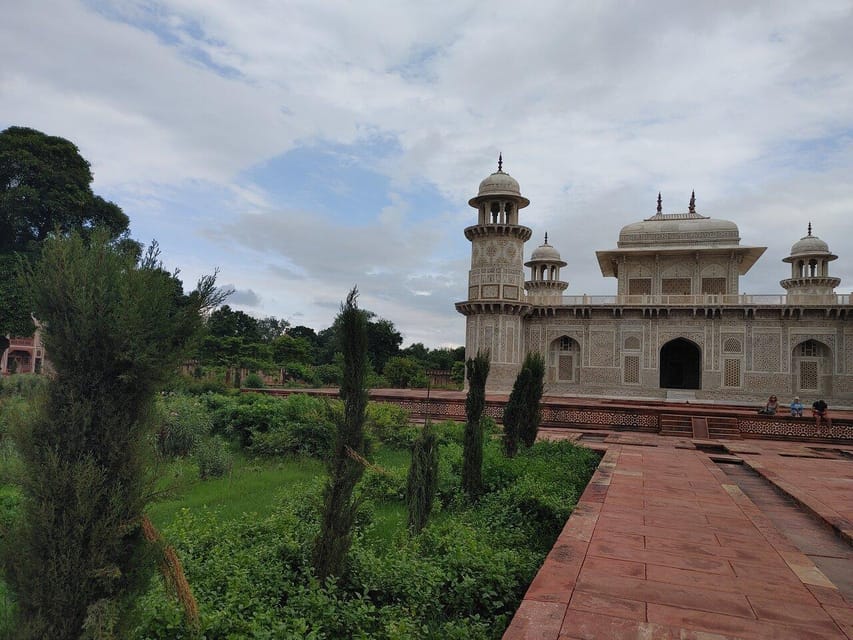 From Delhi: Taj Mahal & Agra Day Trip with Jaipur Drop - Key points to know before booking