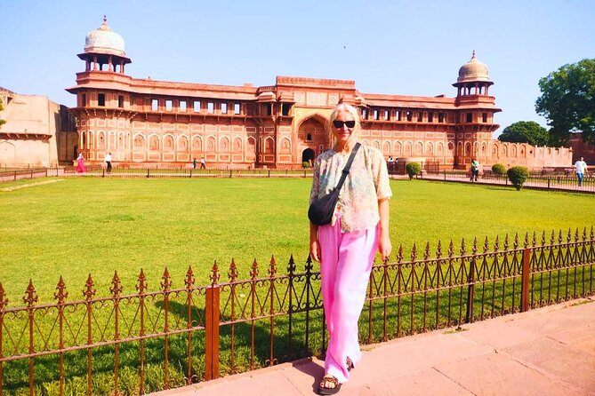 From Delhi: Taj Mahal, Agra Fort & Baby Taj Same Day Tour by Car - The marble-inlay stop and the shopping question