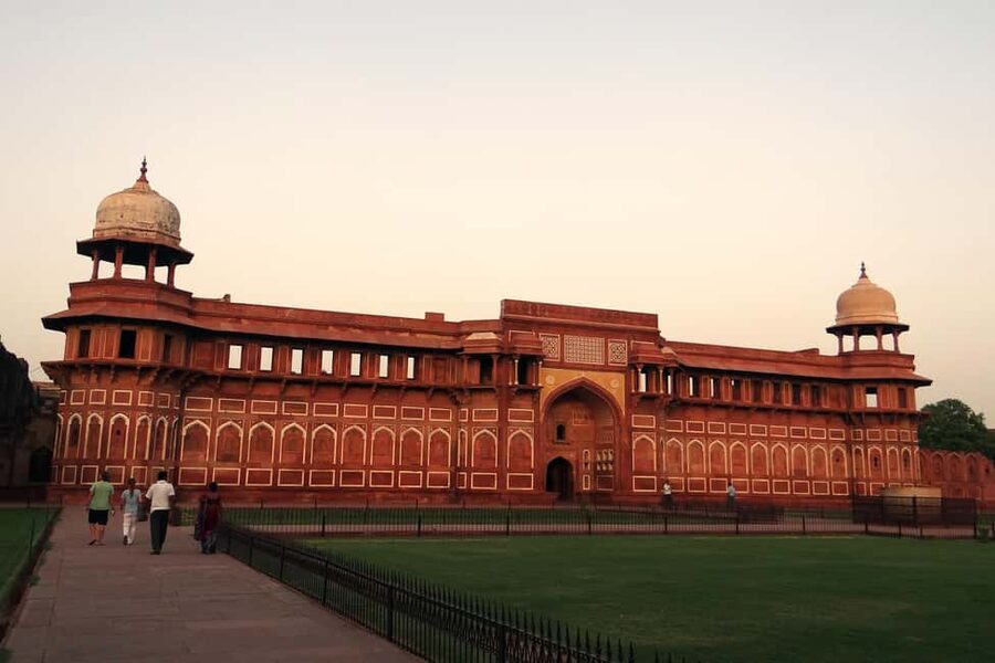 From Delhi: Taj Mahal & Agra Fort Shared Group Tour - The return to Delhi and the real cost of a long day