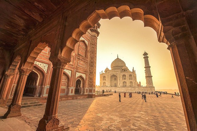 From Delhi: Taj Mahal & Agra Private Day Trip with Transfers - Choosing the right departure time for the Taj Mahal