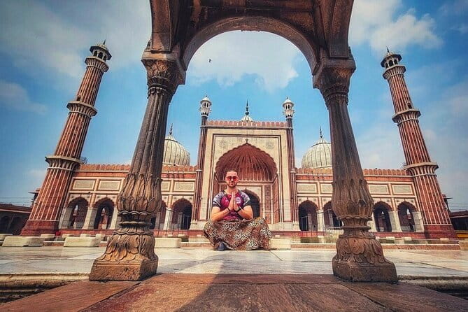 From Delhi: Taj Mahal and Agra City Tour by Car - All Inclusive - Why a private car changes the day