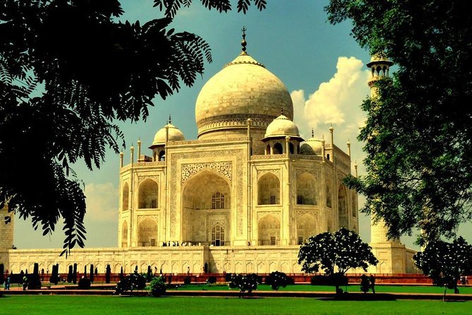 From Delhi :Taj Mahal And Agra Tour with Elephant wildlife sos - Leaving Delhi in a private air-conditioned car