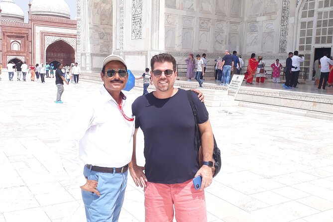 From Delhi : Taj Mahal Luxury Tour Package by Car - What the $22.70 price really buys