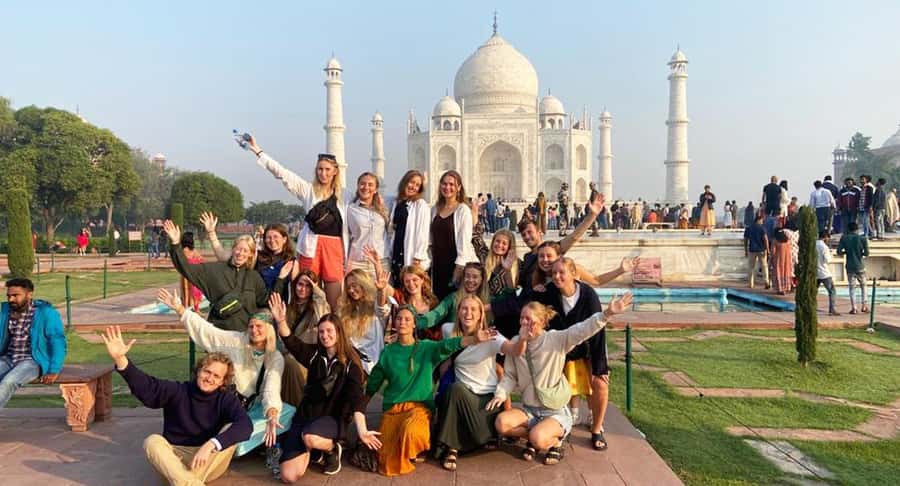 From Delhi: Taj Mahal Sunrise, Agra Fort & Baby Taj Day Tour - Should you book it?