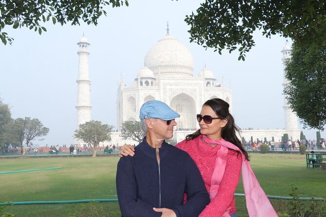 From Delhi: Taj Mahal Sunrise & Agra Handicraft Heritage Tour - Why the 3 a.m. start is worth considering