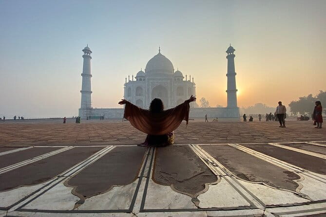 From Delhi: Taj Mahal Sunrise & Agra Handicraft Heritage Tour - The guide can shape the whole day
