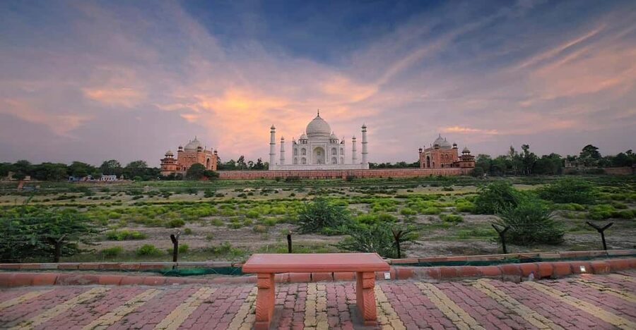 From Delhi: Taj Mahal Sunrise & Agra Private Day Trip - Why sunrise changes the Taj Mahal visit