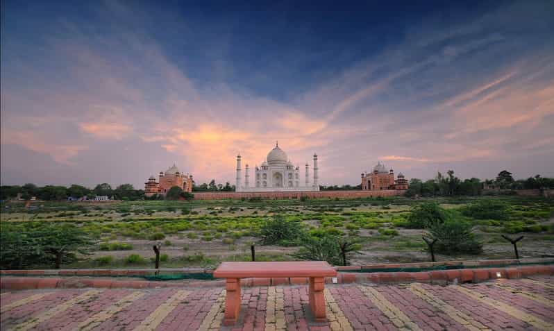 From Delhi: Taj Mahal Sunrise & Agra Private Day Trip - The Taj Mahal at first light