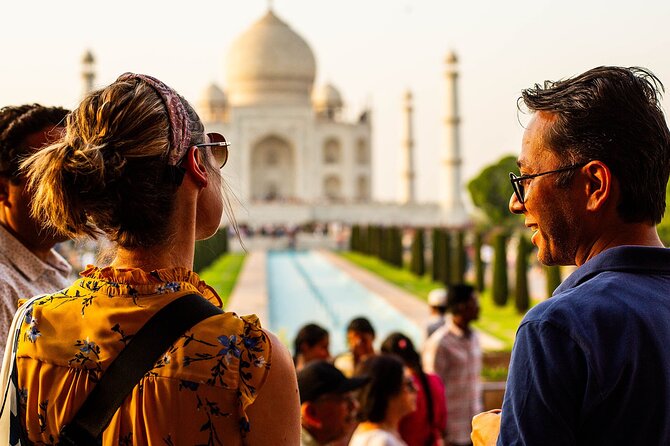 From Delhi:Taj Mahal Sunrise Tour with Elephant SOS Center - What you get in the private car