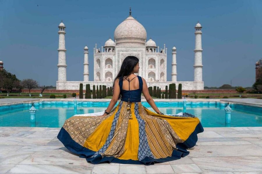 From Delhi: Taj Mahal Tour with Professional Photographer - Guides Who Shape the Visit