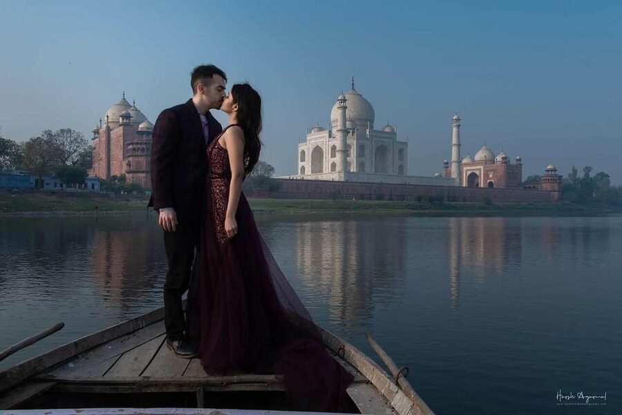 From Delhi: Taj Mahal with Photographer & Elephant SOS Tour - Seeing the Taj Mahal with a photographer