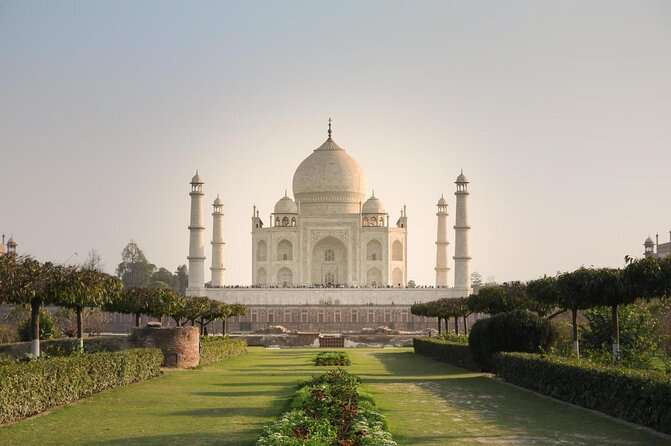 From Delhi : Tajmahal Sunrise tour with Agra fort, Baby Taj, Meal - Key points to know before booking