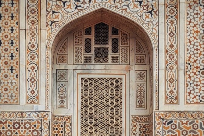 From delhi:(Vip entry)All Inclusive Taj Mahal & Red Fort day trip - Optional Baby Taj and Mehtab Bagh stops