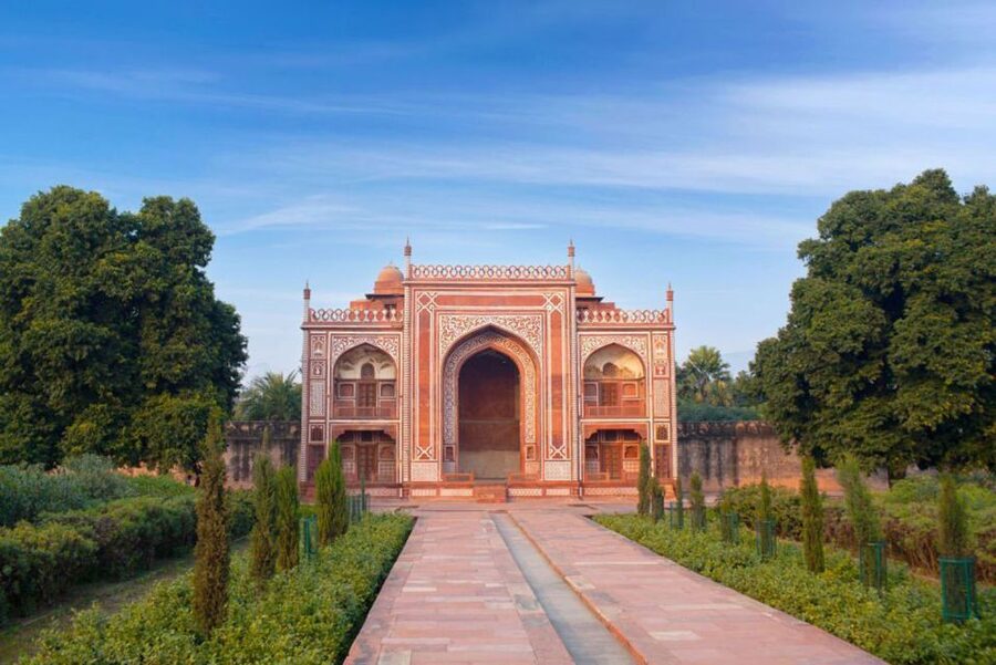 From New Delhi: 2-Day Taj Mahal Sunrise and Sunset Tour - Is $201 per person good value?