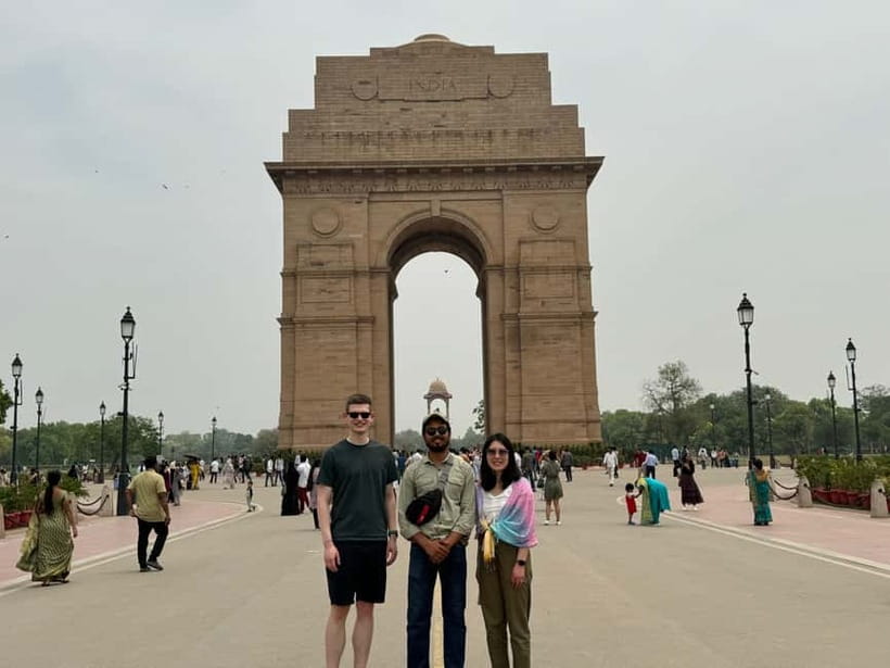 From New Delhi Airport : Guided Layover Old & New Delhi Tour - Humayun’s Tomb and the planned imperial city