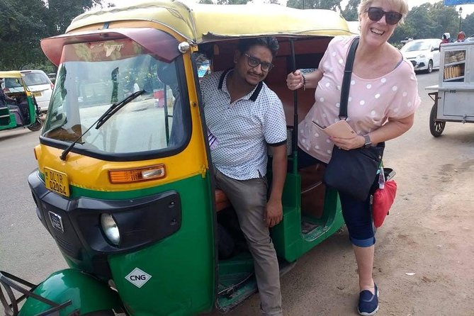 Full Day Delhi City Tour By Tuk Tuk - Jama Masjid: Delhi’s grand first look