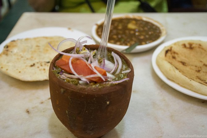 Full Day Food Tour Of Delhi with a chef. Includes Tea Tasting - More than a dozen stops, with pauses between bites
