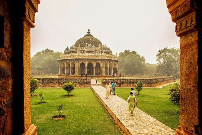 Full Day Old and New Delhi Private Tour with Guide - The Red Fort from outside