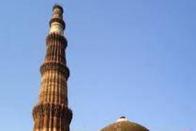 Full Day Private City Tour Including New and Old Delhi - Lotus Temple offers a quiet change of pace