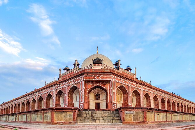 Full Day Private Tour Of Old & New Delhi - Qutub Minar and a 240-foot stone tower