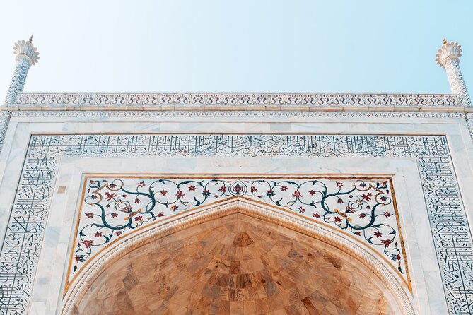 Full Day Private Tour to Taj Mahal and Agra Fort from Delhi - Lunch in Agra, with the bill separate