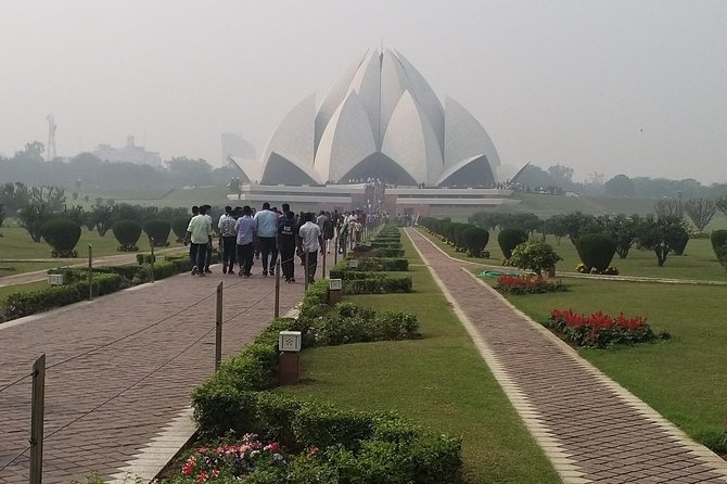 Full Day Tour of Delhi With Guide & Entrances - Why this one-day Delhi route works