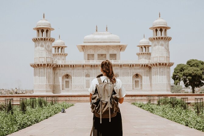 Golden Triangle India: 5-Day Delhi, Agra, Jaipur & Pushkar Tour - Jaipur and Amber Fort above the city