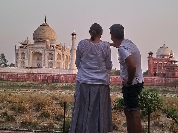 Golden Triangle Tour - Delhi Agra Jaipur - Sunrise at the Taj Mahal is worth the early alarm