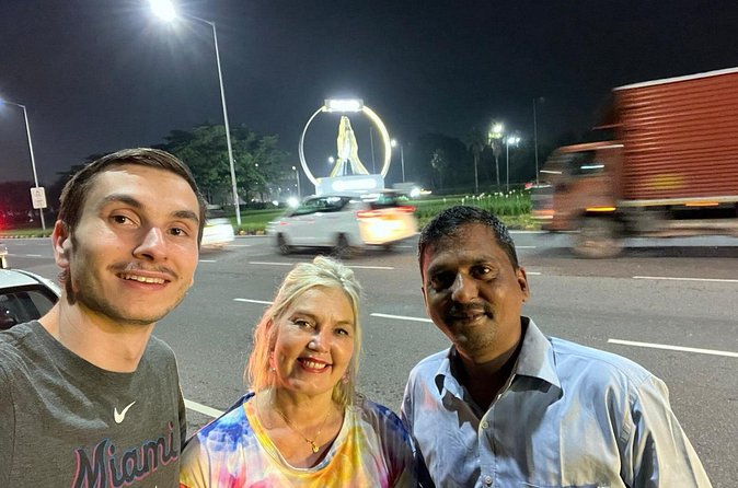 Golden Triangle Trip Delhi, Agra, Jaipur. Private driver and car. - What the price means at $250 per person