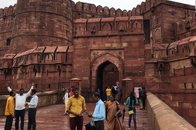 Guided Day Trip from Delhi to Agra & Fatehpur Sikri - A big Agra day from Delhi