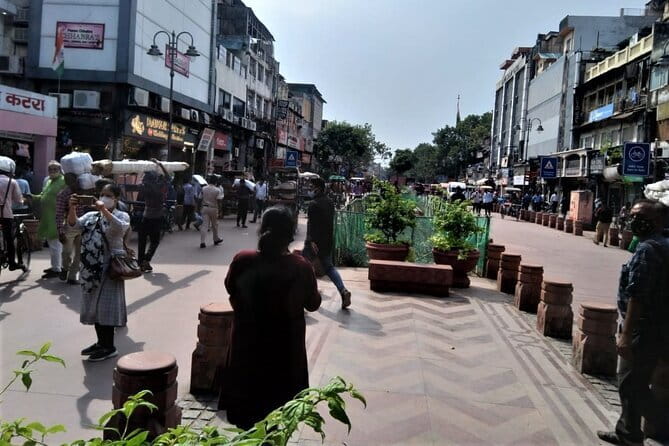 Half-Day Private Walking Tour of Old Delhi - Why Old Delhi works best on foot