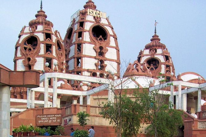 Half Day Religious Enlightenment - ISKCON Temple Delhi: Krishna worship with a global reach