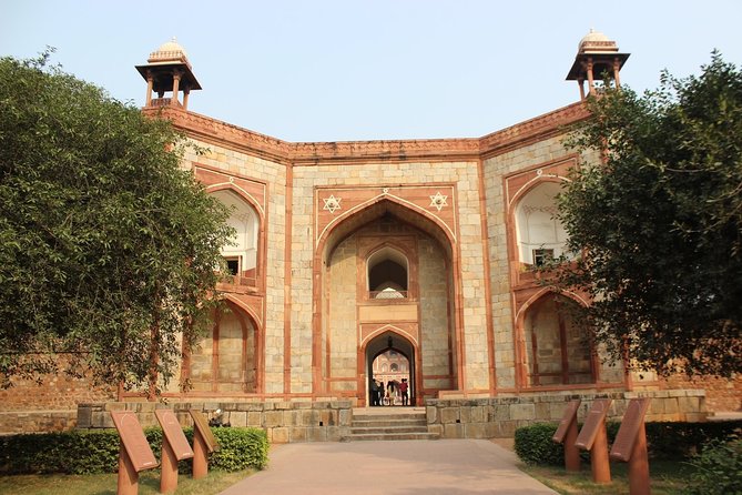Humayun's Tomb tickets - Skip the line with Licensed Tour Guide - Is the $33.97 price good value?