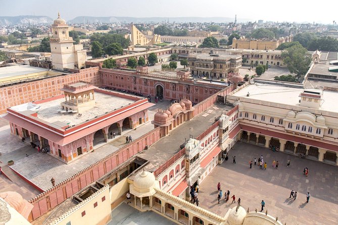 India Golden Triangle Tour 03 Nights 04 Days with Accommodation - Food, hotels, and small budget details