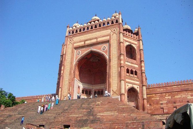 India's Best Seller-Taj Mahal and Agra Fort Tour From Delhi - Arriving at the Taj Mahal around 7:00 a.m.