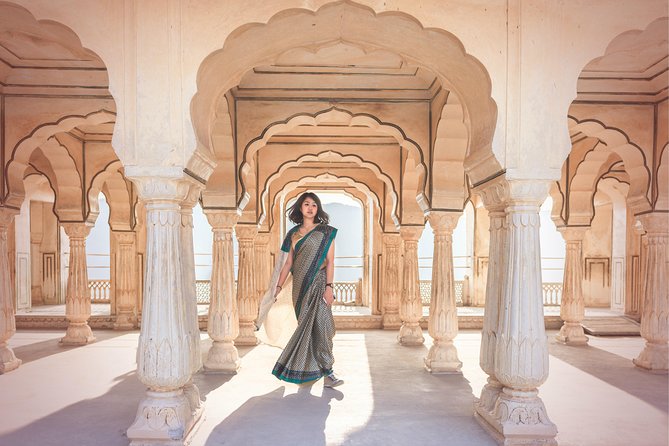Jaipur Day Trip from Delhi by Car or Train – All Inclusive - Jal Mahal and the quietest pause