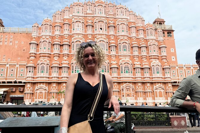 Jaipur: Full Day City Highlights Tour with Tour Guide - Hawa Mahal, Jaipur’s most recognizable facade