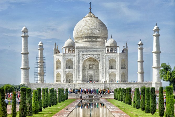 Journey to India's Heart: 7-Day Golden Triangle Escape - Day 1: A soft landing in New Delhi