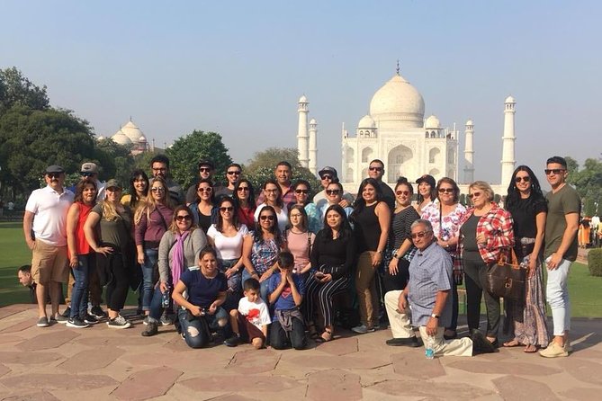 Luxury Taj Mahal by super fast train from Delhi all inclusive - A practical one-day route from Delhi to Agra