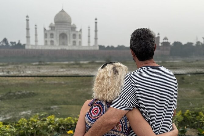 Luxury Taj Mahal Tour By SUPERFAST Train From Delhi - Key points to know before booking