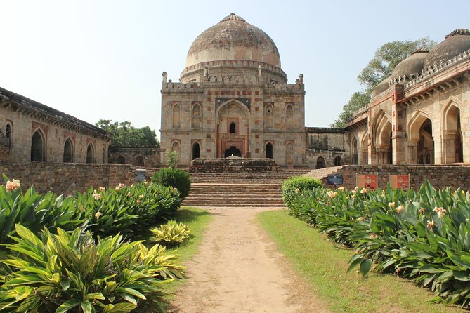 Mughal Heritage Tour Including Lodhi Garden, Humayun Tomb and Akshardham Temple - Dress, security, and the small details that save time