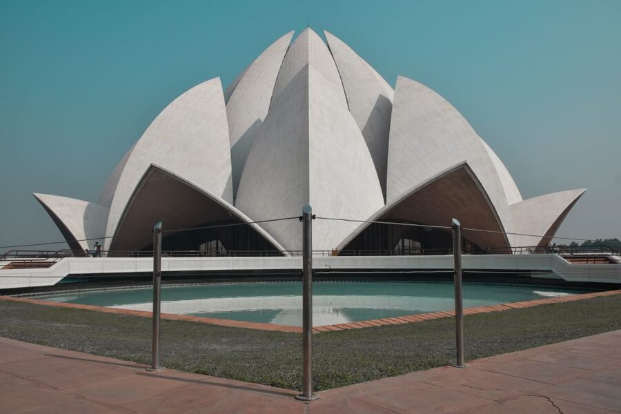 New Delhi, Agra & Jaipur: 3-Day India Golden Triangle Tour - Guides, languages, and the quality of the sightseeing