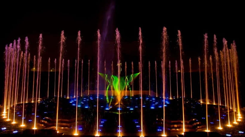 New Delhi: Akshardham Exhibition, Light & Water Show Tour - Key points to know before you go