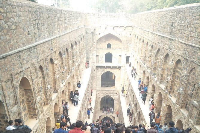 New Delhi and Old Delhi Sightseeing Tour - Humayun’s Tomb and the Mughal chapter