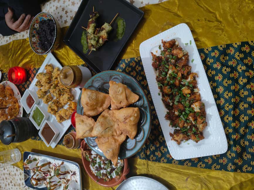 New Delhi: Full-Day Cooking Class learn 8 dishes with Locals - The first cooking session starts at 10:30 AM