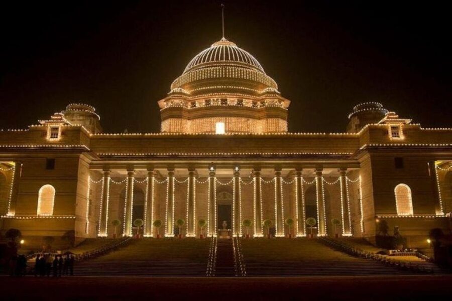 New Delhi: Local Evening Tour with Indian Street Food - The optional street food portion