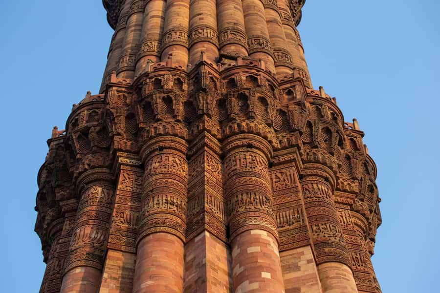 New Delhi Night Life Tour with Street Food - What the guides add to the evening