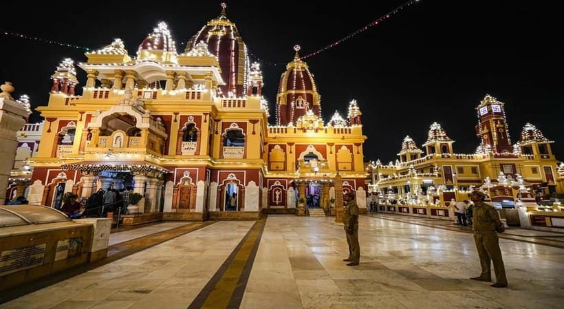 New Delhi : Night View of Delhi Tour - 4 Hrs - ISKCON Temple and Laxmi Narayan Temple: useful stops with strict timing