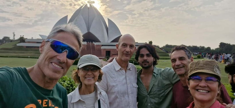 New Delhi & Old Delhi Private Guided Tour For 4-8 Hours - Lunch gives the day a useful pause
